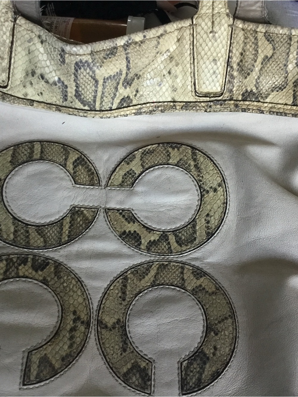 Neutral Cream Snake-Pattern Reptile Habitat Accessory